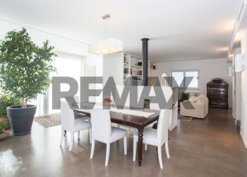 Sala da pranzo - Villa Via Palinuro
 
25-27, Palermo - photo 3