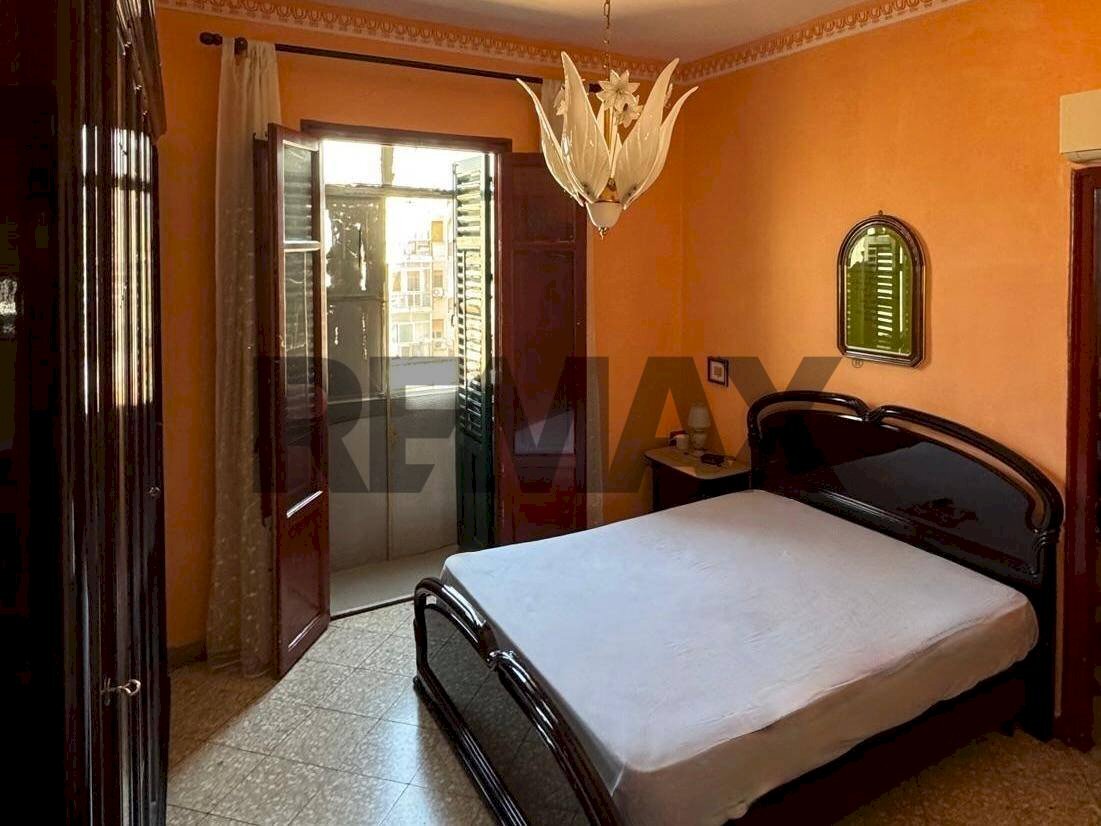 Camera / camera da letto - Apartment Via Mendola
75, Palermo - photo 2