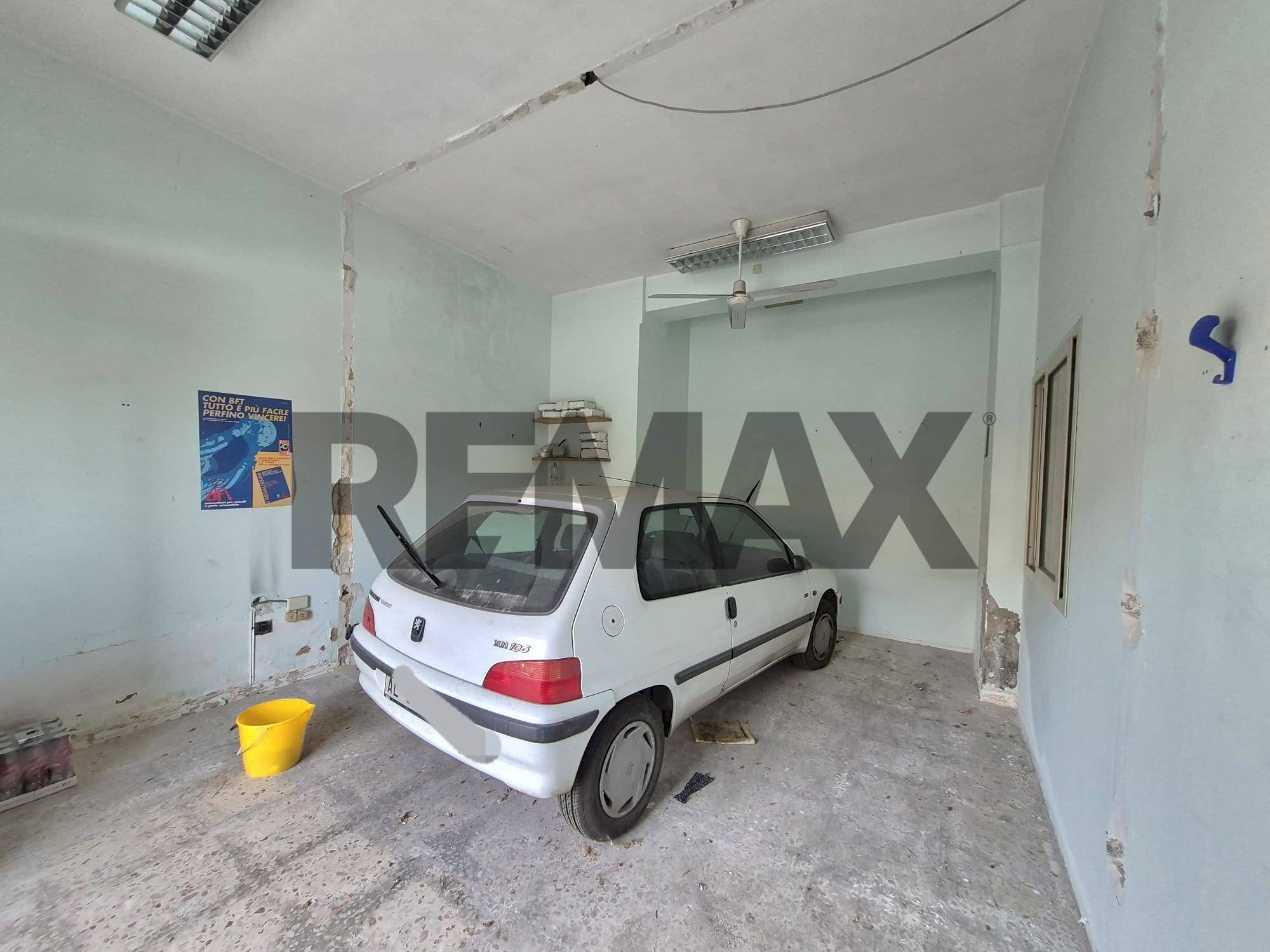 Parcheggio - Magazzino Filippo Di Giovanni
93, Palermo - foto 2