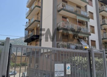 Edificio all\'aperto - Magazzino Filippo Di Giovanni
 
93, Palermo - foto 13