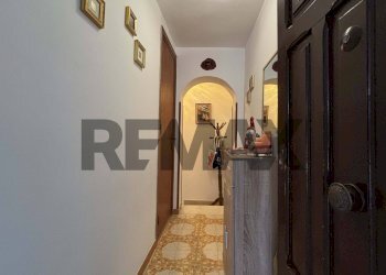 Hall / corridoio - Quadrilocale Via Casalini
218, Palermo - foto 9