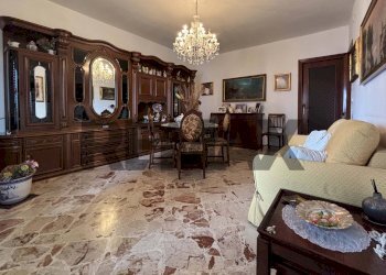 Sala da pranzo - Quadrilocale Via Casalini
218, Palermo - foto 15