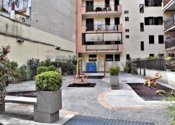 Edificio all\'aperto - Quadrilocale Via Santa Maria Ai Monti
 
108, Napoli - foto 5