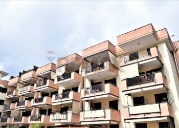 Edificio all\'aperto - Quadrilocale Via Santa Maria Ai Monti
 
108, Napoli - foto 10