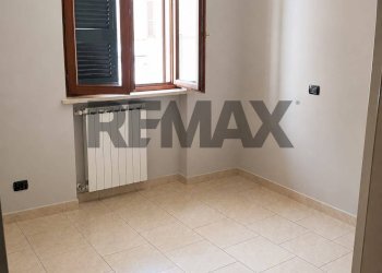 Stanza vuota - Quadrilocale Via Santa Maria Ai Monti
 
108, Napoli - foto 29