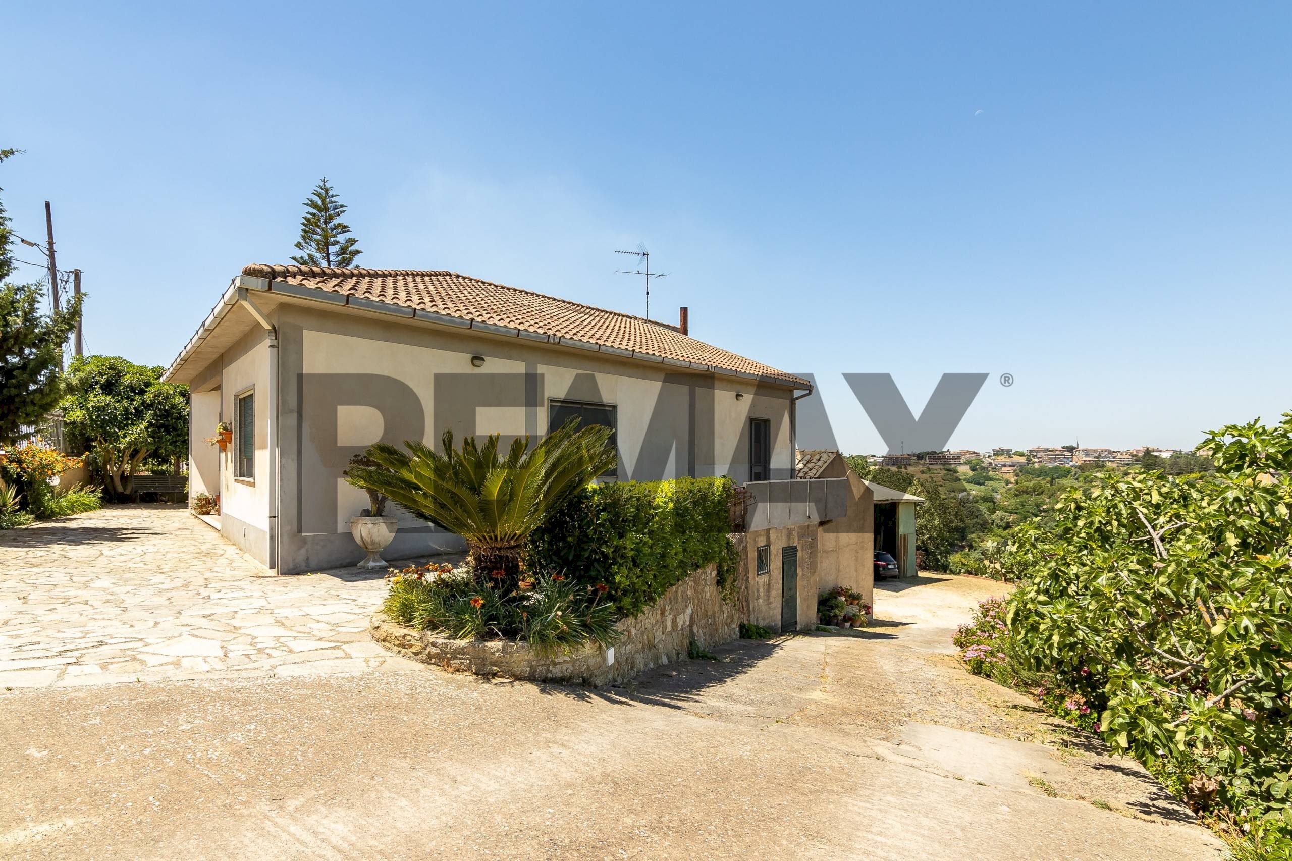 Casa all\'aperto - Villa Via Rosario Pitrelli
 
48, Caltagirone - foto 1