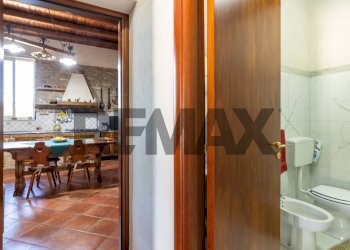 Bagno - Villa Via Rosario Pitrelli
 
48, Caltagirone - foto 6