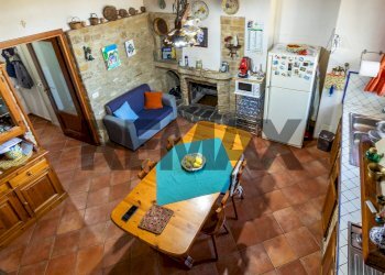 Cucina - Villa Via Rosario Pitrelli
 
48, Caltagirone - foto 13
