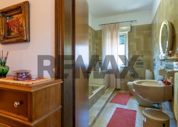 Bagno - Villa Via Rosario Pitrelli
 
48, Caltagirone - foto 26