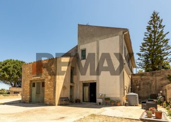 Casa all\'aperto - Villa Via Rosario Pitrelli
 
48, Caltagirone - foto 29