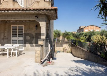Terrazza - Casa semi indipendente Contrada Piano Conte - S.P. 135
1, Sommatino - foto 3