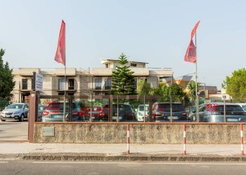 Edificio all\'aperto - Hotel Via Mongibello
6, Belpasso - foto 65