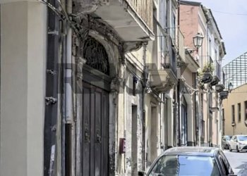Edificio all\'aperto - Independent house Via Mongibello
 
2, Biancavilla - photo 3