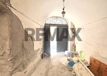 Hall / corridoio - Independent house Via Mongibello
 
2, Biancavilla - photo 25