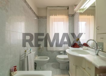 Bagno - Four-room apartment Via Giovanni Grasso
 
2, Aci Castello - photo 12