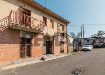 Edificio all\'aperto - Casa indipendente Via Vittorino da Feltre
 
194, Catania - foto 2