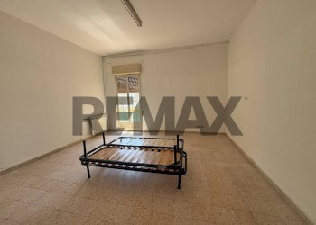Camera / camera da letto - Apartment Viale Principe Umberto
161, Caltagirone - photo 54