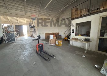 Palestra - Capannone Via Mongibello
96, Belpasso - foto 28