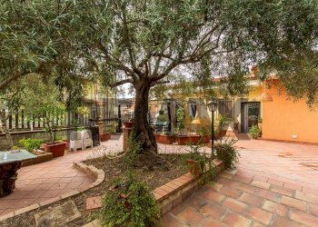 Giardino - Villa Via San Marco
 
69, Paterno - foto 2