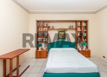 Camera / camera da letto - Villa Via San Marco
 
69, Paterno - foto 37