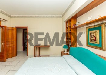 Camera / camera da letto - Villa Via San Marco
 
69, Paterno - foto 39