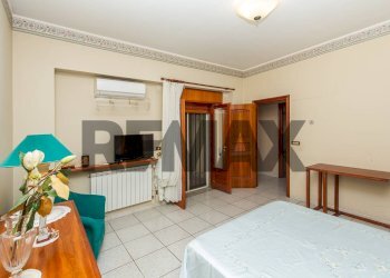 Camera / camera da letto - Villa Via San Marco
 
69, Paterno - foto 40