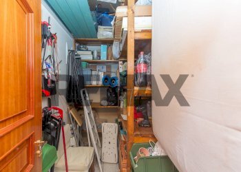Dispensa di stoccaggio - Villa Via San Marco
 
69, Paterno - foto 54