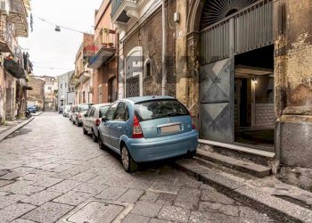 Edificio all\'aperto - Two-room apartment Via Pescitello
 
30, Catania - photo 13