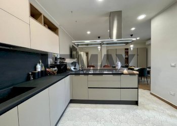 Cucina - Casa indipendente Vico Cavaliere
 
1, Tremestieri Etneo - foto 7