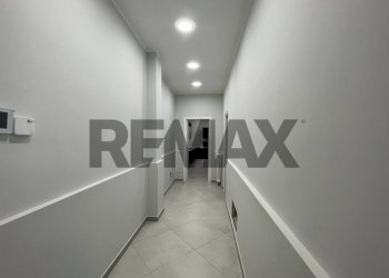 Hall / corridoio - Casa indipendente Vico Cavaliere
 
1, Tremestieri Etneo - foto 16