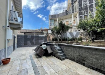 Terrazza - Casa indipendente Vico Cavaliere
 
1, Tremestieri Etneo - foto 33