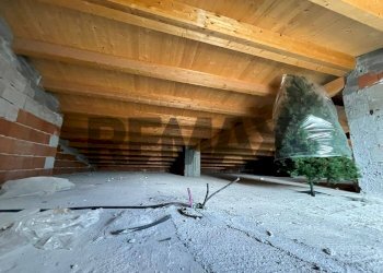 Dettagli - Casa indipendente Vico Cavaliere
 
1, Tremestieri Etneo - foto 44