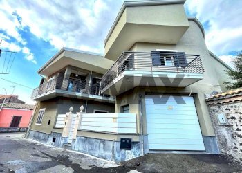 Casa all\'aperto - Casa indipendente Vico Cavaliere
 
1, Tremestieri Etneo - foto 50