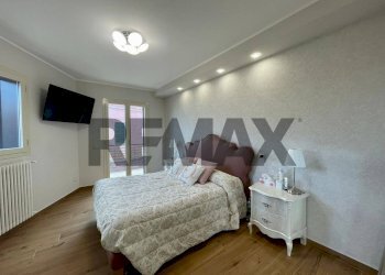 Camera / camera da letto - Casa indipendente Vico Cavaliere
 
1, Tremestieri Etneo - foto 52