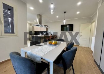 Sala da pranzo - Casa indipendente Vico Cavaliere
 
1, Tremestieri Etneo - foto 53