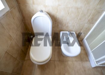 Bagno - Three-room apartment Via Antonio Locatelli
 
13, Catania - photo 21