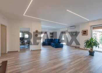 Soggiorno - Apartment Viale Dante Alighieri
 
91, Caltagirone - photo 4