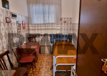 Camera / camera da letto - Casa indipendente Via De Amicis
 
93, Paterno - foto 18