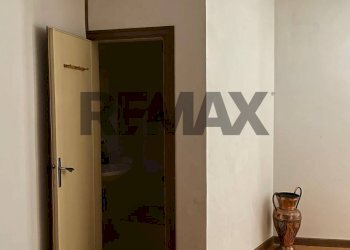 Stanza vuota - Appartamento Vicolo Uccellini
 
8, Arcevia - foto 25