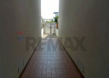 Hall / corridoio - Bilocale Piazza Mecenate
 
2, Anzio - foto 7