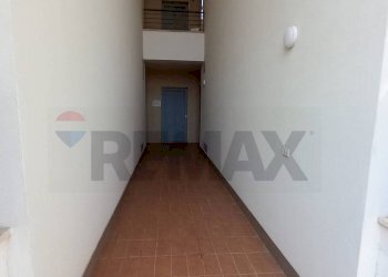 Hall / corridoio - Bilocale Piazza Mecenate
 
2, Anzio - foto 37