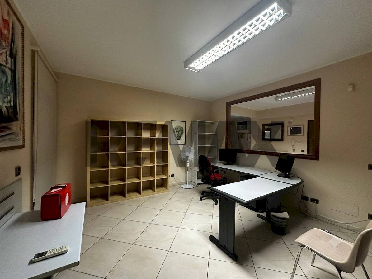 Ufficio - Ufficio viale Don Giovanni Minzoni
 
106, Giarre - foto 1