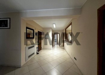 Hall / corridoio - Ufficio viale Don Giovanni Minzoni
106, Giarre - foto 9