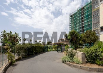 Edificio all\'aperto - Appartamento VIALE CASTAGNOLA
 
11, Catania - foto 19