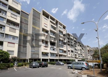 Edificio all\'aperto - Appartamento VIALE CASTAGNOLA
 
11, Catania - foto 21