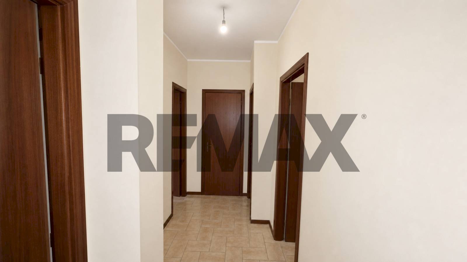 Hall / corridoio - Appartamento via medaglie d'oro
90, Catania - foto 2