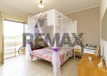 Camera / camera da letto - Apartment Via Alcide De Gasperi
 
23, Acireale - photo 23
