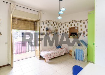 Camera / camera da letto - Apartment Via Alcide De Gasperi
 
23, Acireale - photo 27