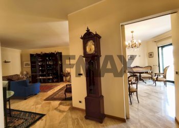 Hall / corridoio - Apartment Via Paolo Lo Manto
 
5, Enna - photo 5