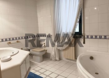 Bagno - Apartment Via Paolo Lo Manto
 
5, Enna - photo 16